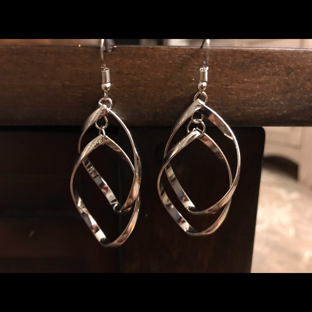 Gorgeous multilayer silver plated earrings